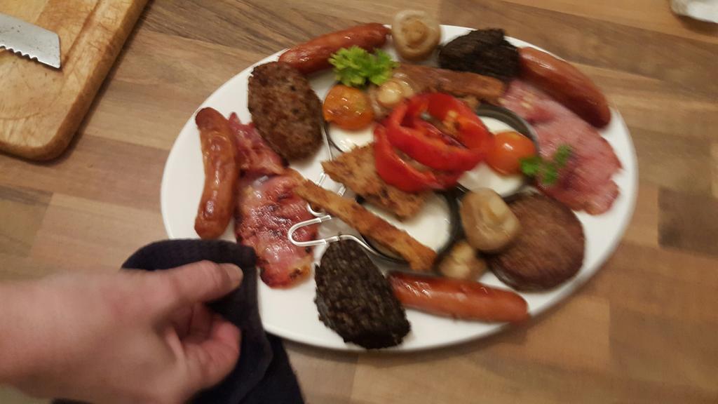 Creedons Traditional Irish Welcome Inn B&B Cork Exteriör bild